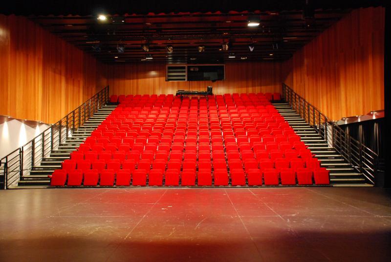 Centre Culturel Municipal de Mandelieu - La Napoule 1