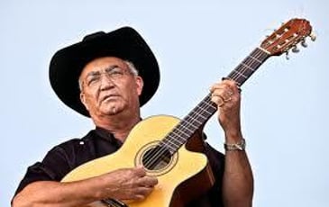 Eliades Ochoa
