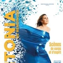 Antonia de Rendinger dans Scène de corps et d'esprit