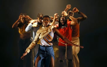 Compagnie par Terre - Anne Nguyen - "Matière(s) première(s)"