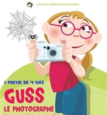 Guss le photographe et la malle d'Halloween