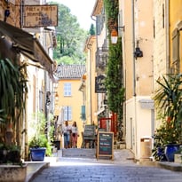 Visite guidée du village de Valbonne