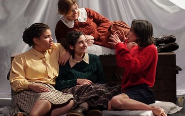 L’Incandescente et le Gang des cracheuses de sang