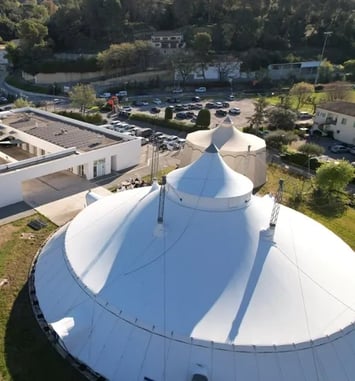 Visite guidée sur le thème du spectacle vivant et des arts du cirque.
