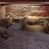 Visite de la crypte de Nice