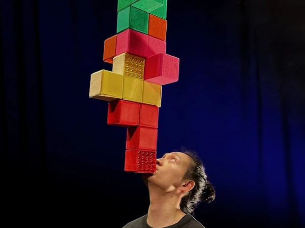 Face à face