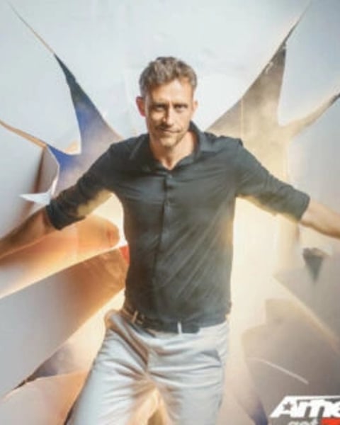 Stand Up Magic de Nicolas RIBS