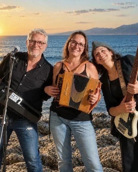 Coco beach balèti à l'Espace Grappelli